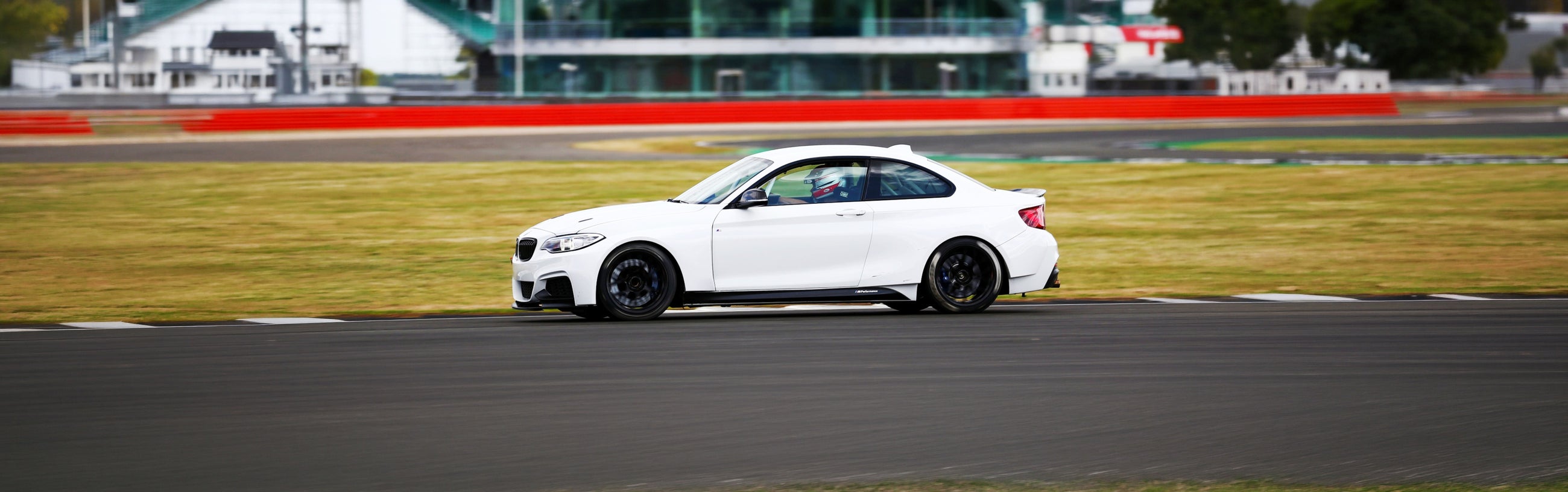 BMW F22 M235I / M240I
